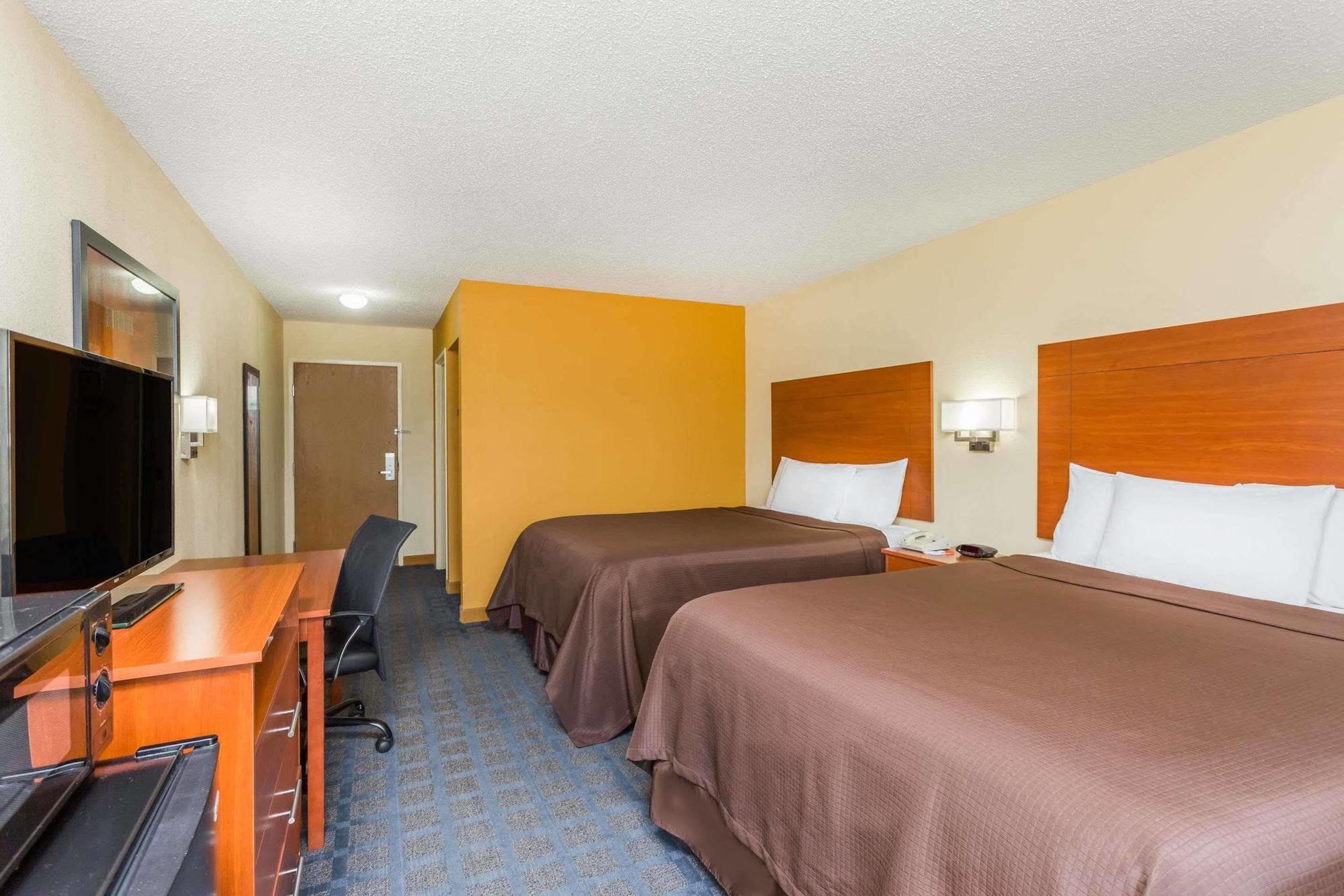Howard Johnson by Wyndham Spartanburg Expo Center Exterior foto